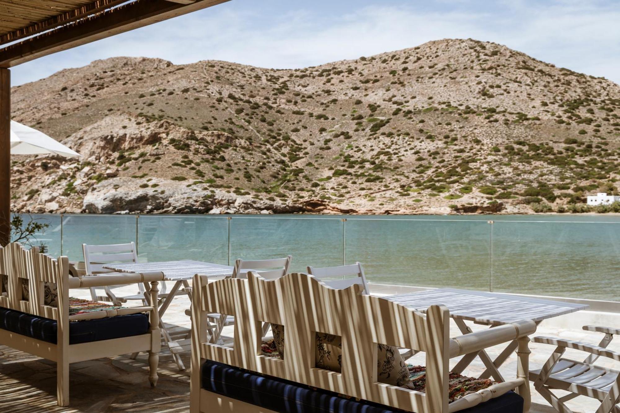 Dolphin Bay Seaside & 4* Galissas