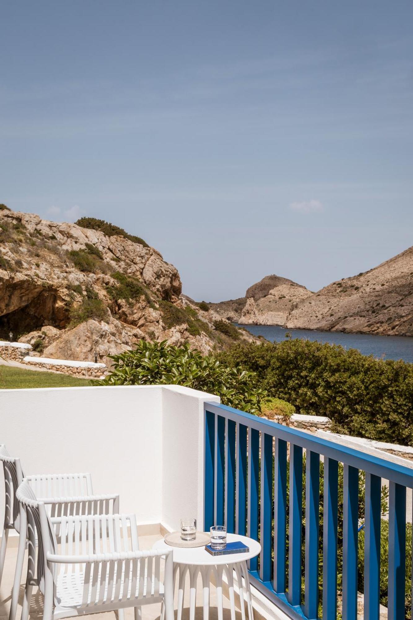 Dolphin Bay Seaside & 4* Galissas