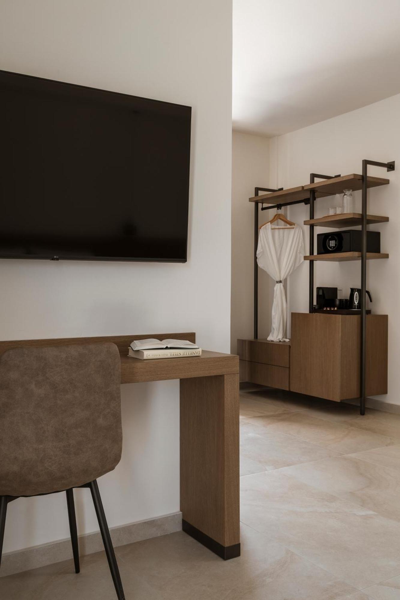 Hotel Dolphin Bay Seaside &