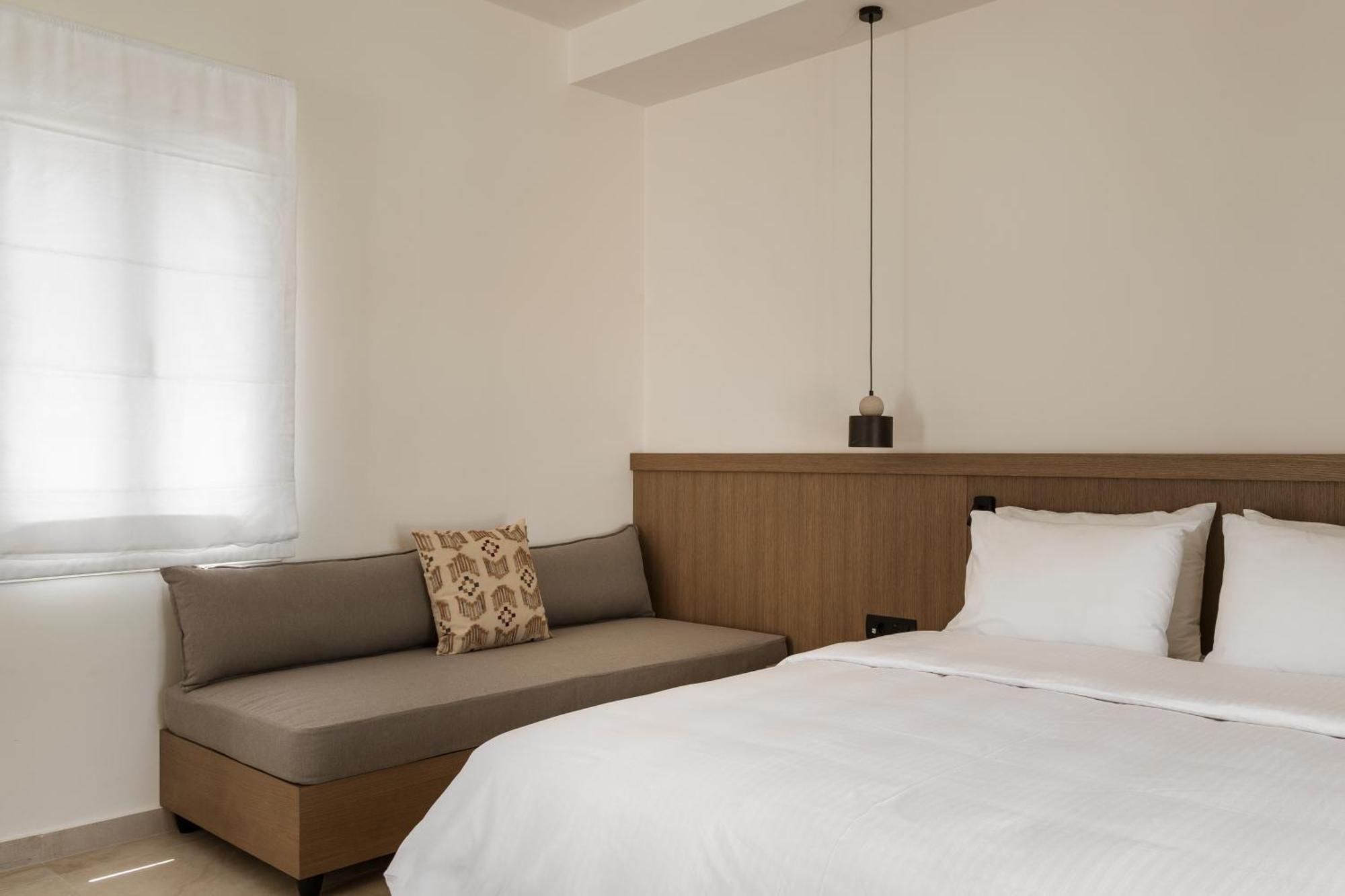 Dolphin Bay Seaside & Hotel 4*